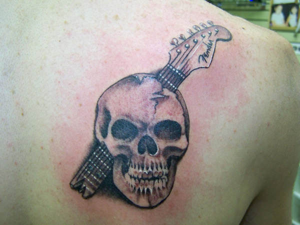 Татуировка гитара-череп :)